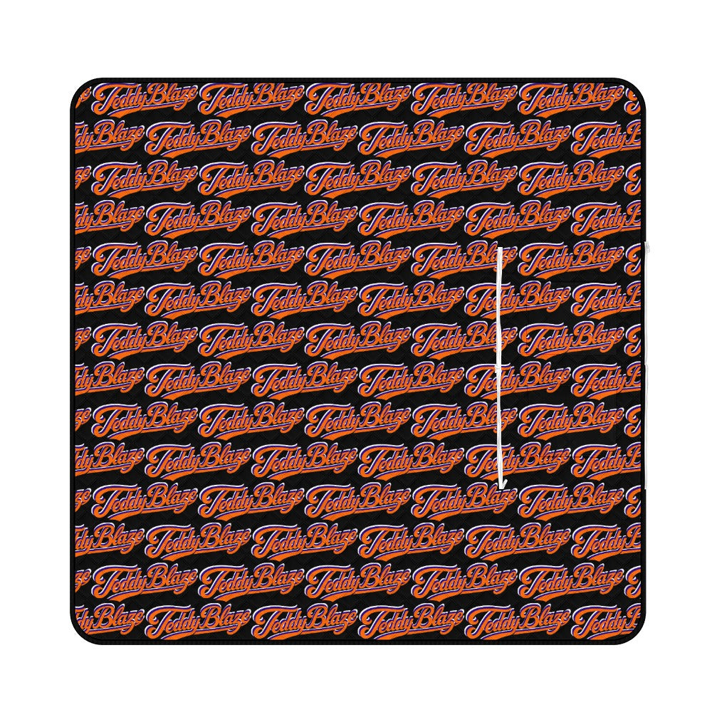 Signature Zip Up Picnic Mat | The B’Way Collection