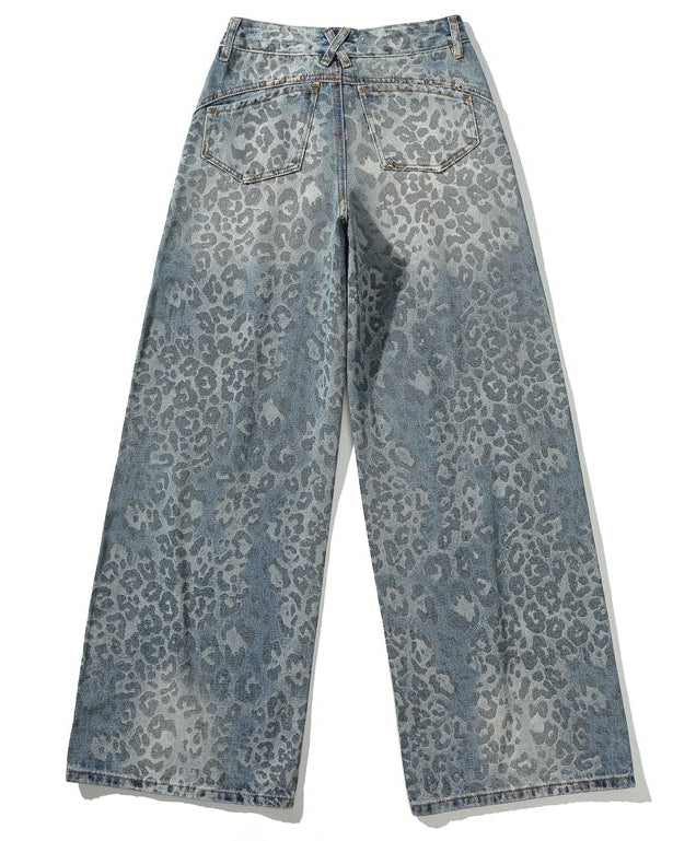 Shop the Iron + Ivy Washed Leopard Print Straight Fit Denim Jeans by Teddy Blaze. Mid-waist 100% cotton grey leopard print denim trousers featuring a structured zipper fly and full-length straight cut.