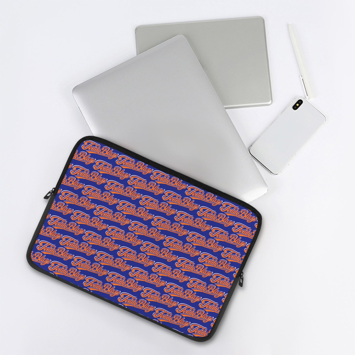 SDB Signature Laptop Case | The TBX Chelsea Collection