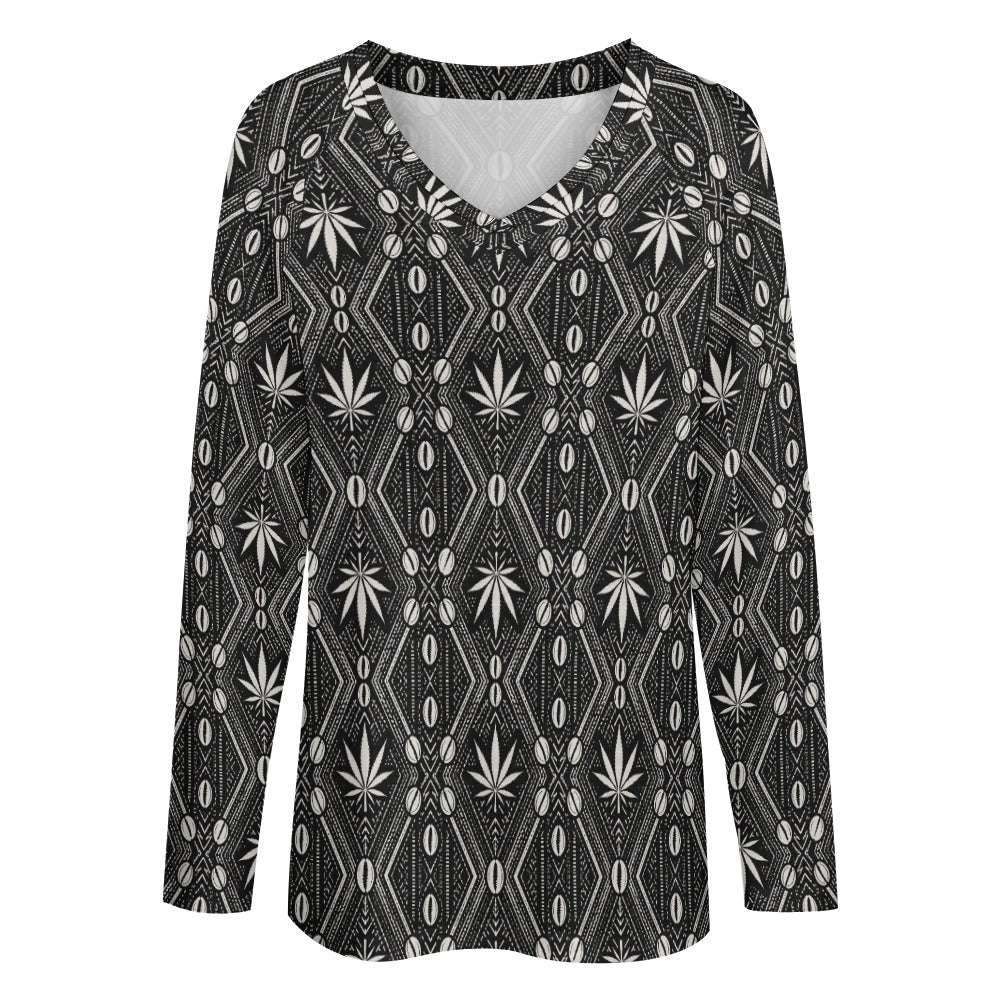 Shop the loose DaChek V-neck jumper in stretch fabric with long sleeves and bold black-and-white Teddy Blaze house pattern.