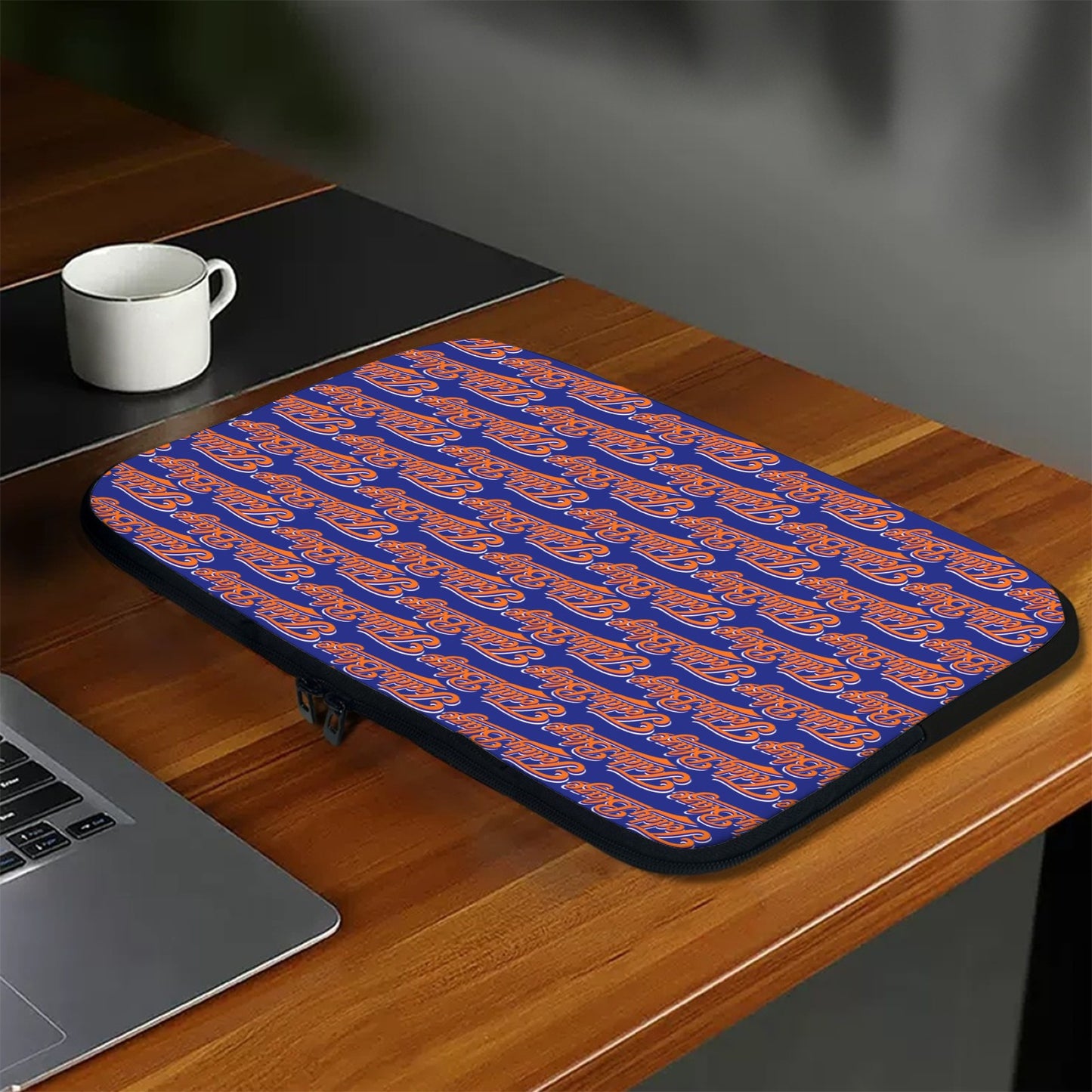 SDB Signature Laptop Case | The TBX Chelsea Collection